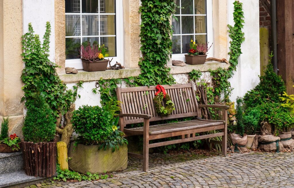 bench-facade-garden-6919896 bench, facade, garden-6919896.jpg